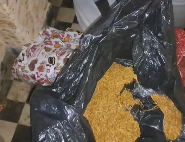 Lószerszámok közé dugta az illegális dohányt – lebukott a férfi!