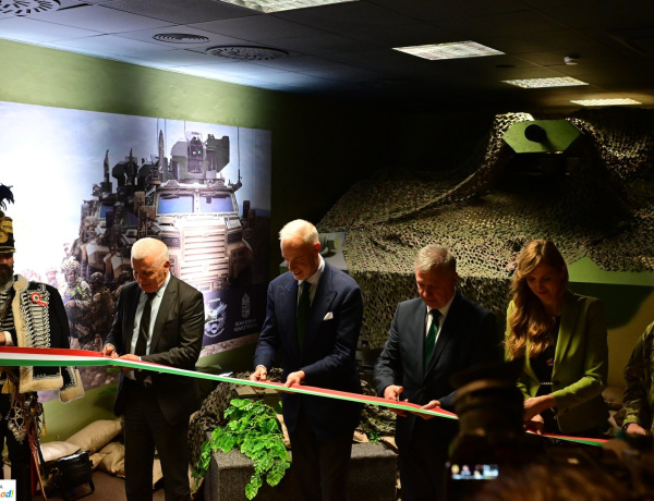 Átadták a Nyíregyházi Honvédelmi Központot 