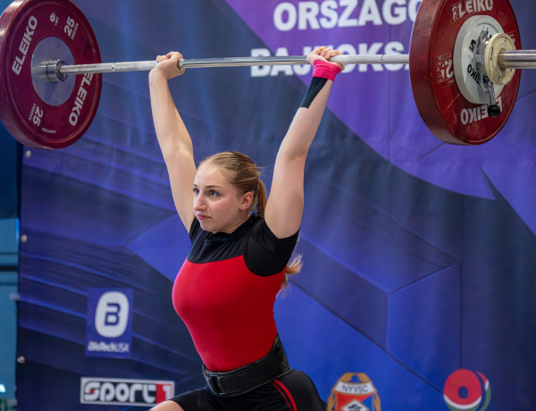 Dőltek a rekordok a nyíregyházi súlyemelő OB-n                