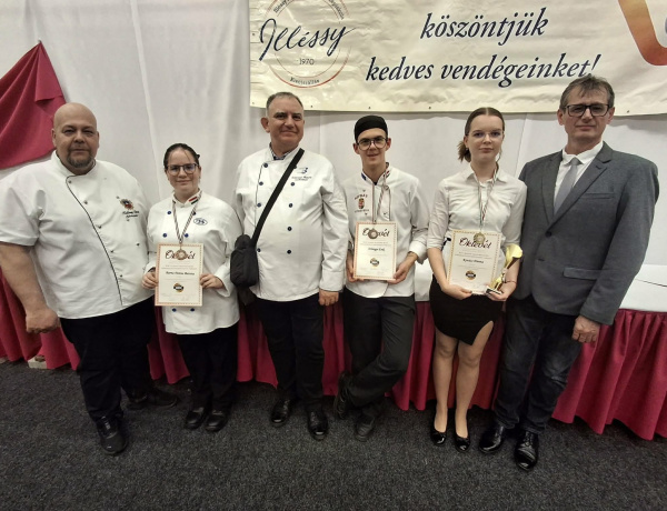 Gasztro Kupa aranyérem: Sikerrel zárult a Sipkay Barna Technikum szereplése Kisújszálláson