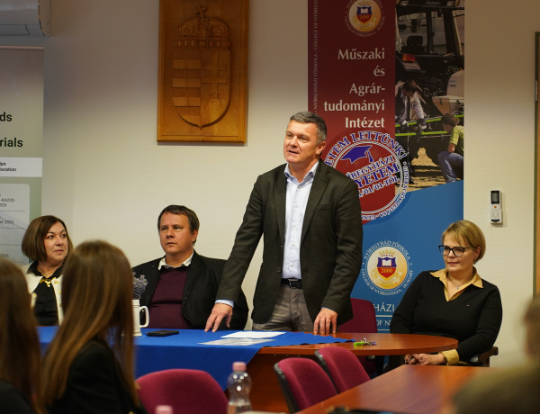 Nemzetközi részvétellel zajlott a Tudományos Diákköri Konferencia a NYE Műszaki és Agártudományi Intézetében