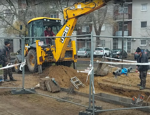 Korszerűsítést végez a NYÍRTÁVHŐ a Dohány utca elején