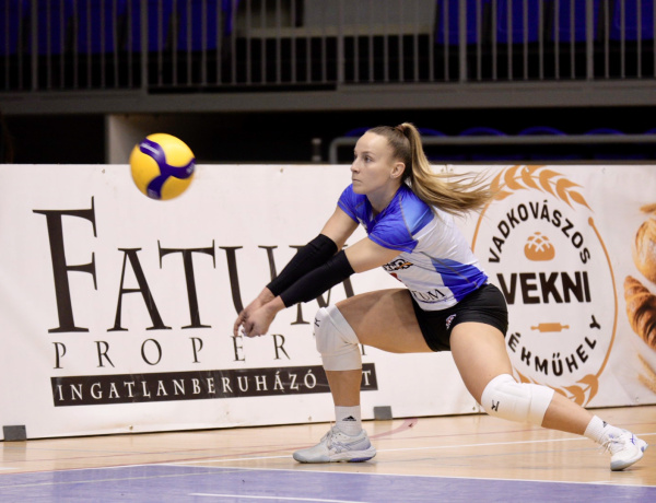 Nagyot küzdöttek a röplabdások Kaposváron                