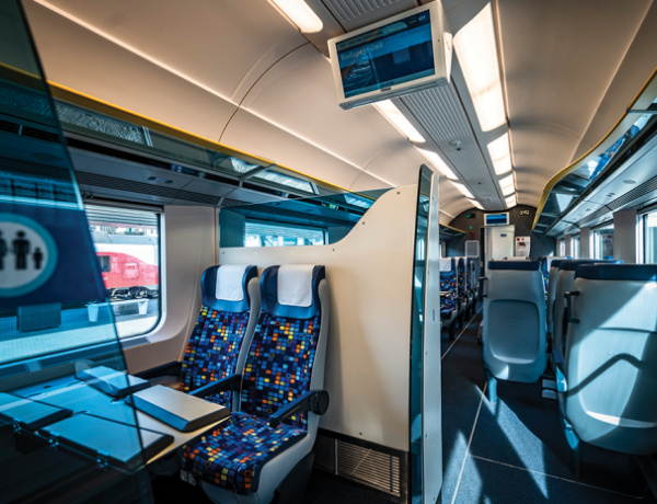 Éves ország- és vármegyebérlet érkezik, új kedvezményekkel indul az új menetrend