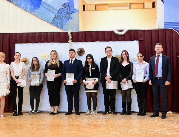 Ünnepi készülődés és ösztöndíjátadás a Wesselényiben