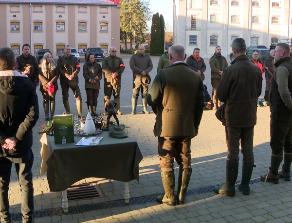 Jótékonysági vadászat - Ezúttal is a kórház gyermekosztályának gyűjtöttek a résztvevők