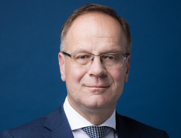 A miniszter stabilabb önkormányzatokat és helyi közigazgatást szeretne