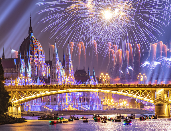 Változások, választások és világesemények – ilyen év vár Magyarországra 2026-ban