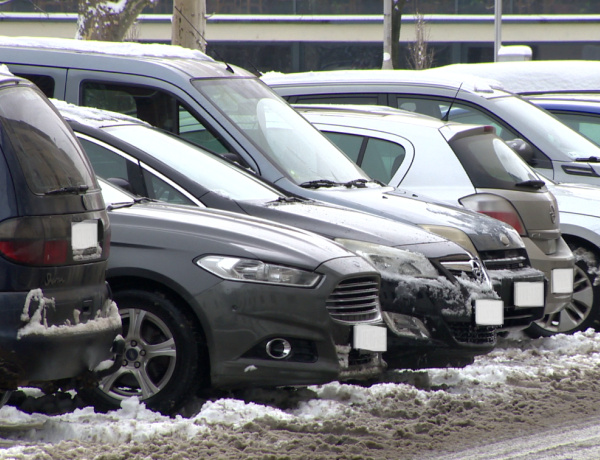 Tilosban – Számtalan büntetést kellett kiosztani az ingyenes parkolási időszakban