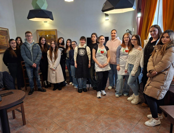 Egy csipetnyi jóság: diákok főztek a rászorulóknak