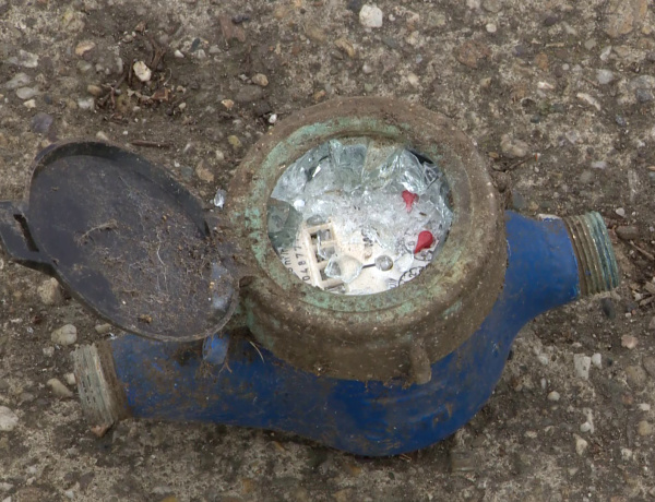 Elfagytak a nem téliesített vízórák  - a kemény mínuszokat nem bírták