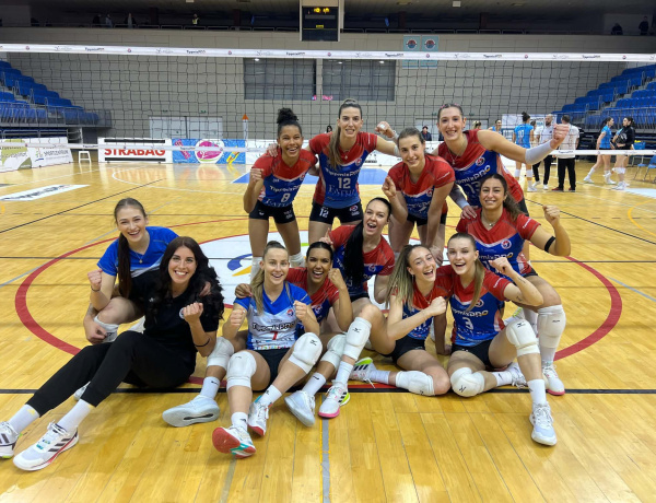 Fontos három pont - magabiztosan nyertek a röplabdások