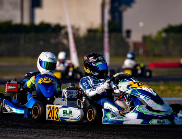 Raikkonennel és Hakkinennel egy mezőnyben