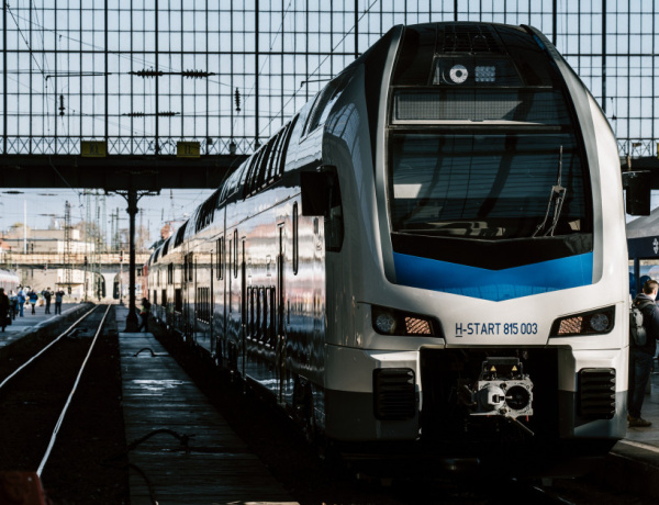 Megnövelt kapacitással készül a MÁV-csoport a nemzeti ünnepre