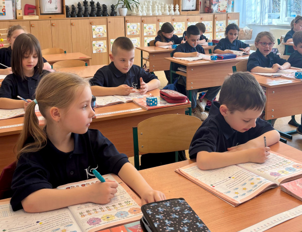 Április végén írathatják be a szülők gyermekeiket az általános iskola első osztályába