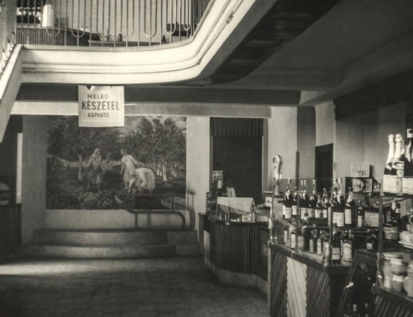 Egy palota, sok történet: a Takarékpalota üzleteinek múltját elevenítjük fel