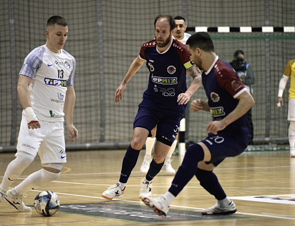 Ismét legyőzte a Nyíregyháza a bajnokot!                