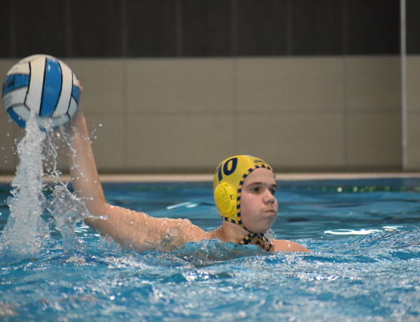 Három meccsen 54 gólt lőttek az AQUA SE pólósai                    