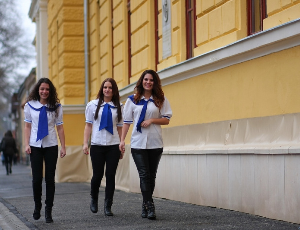 Országos ökumenikus szavalóversenyt rendeznek a Kossuth-gimnáziumban