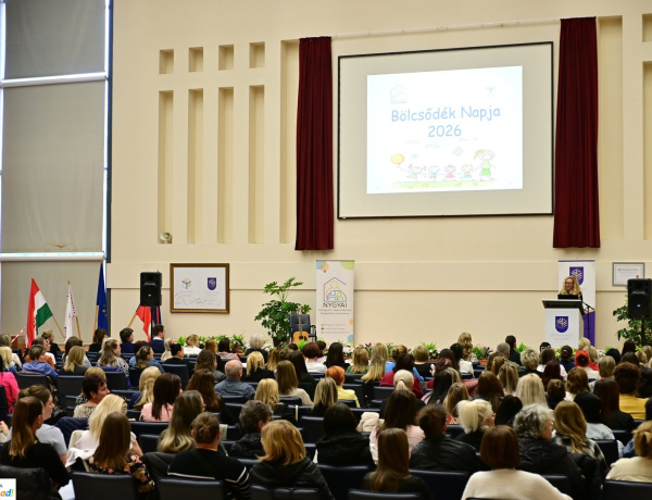Bölcsődék napja – A szakma aktuális kérdéseibe nyújtottak betekintést az egyetemen