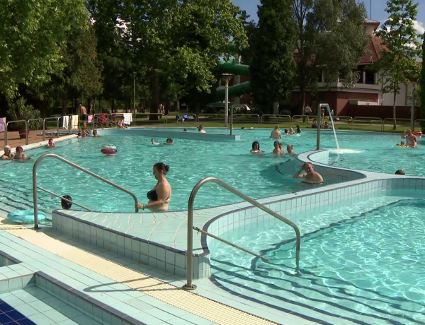 Strandszezon - Szombattól teljes kapacitással működnek a nyíregyházi fürdők