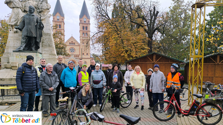 Két kerékkel a kolbászból font kerítéshez - A nyírségi disznótorosra csábítják a bicikliseket