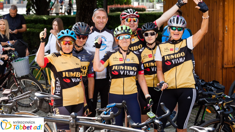 Cirkuszi hangulatban indul a Bringa Piknik – kilencedik alkalommal tekernek Nyíregyházáról Tokajba