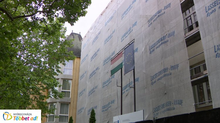 Újabb fejlesztési munkák zajlanak Nyíregyházán – 10 óvodai épület is megújul