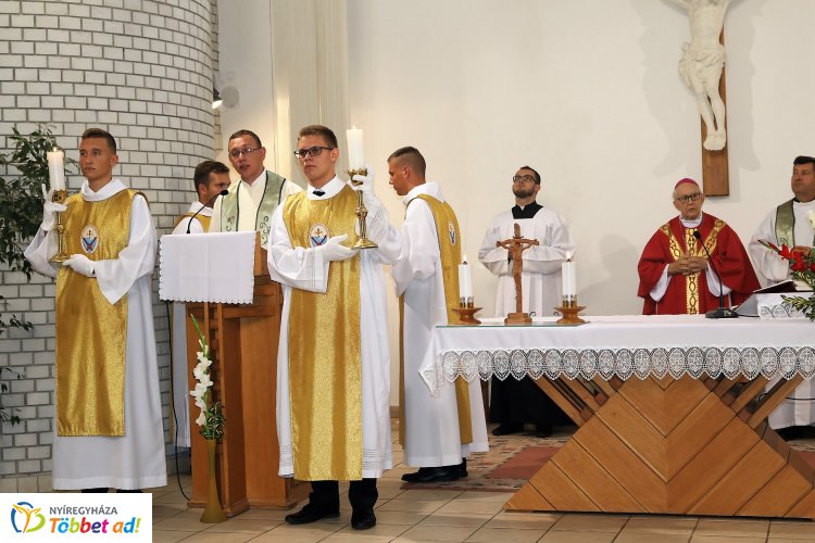 „Veni Sancte” évnyitó ünnepségsorozat a nyíregyházi Szent Imre Katolikus Gimnáziumban