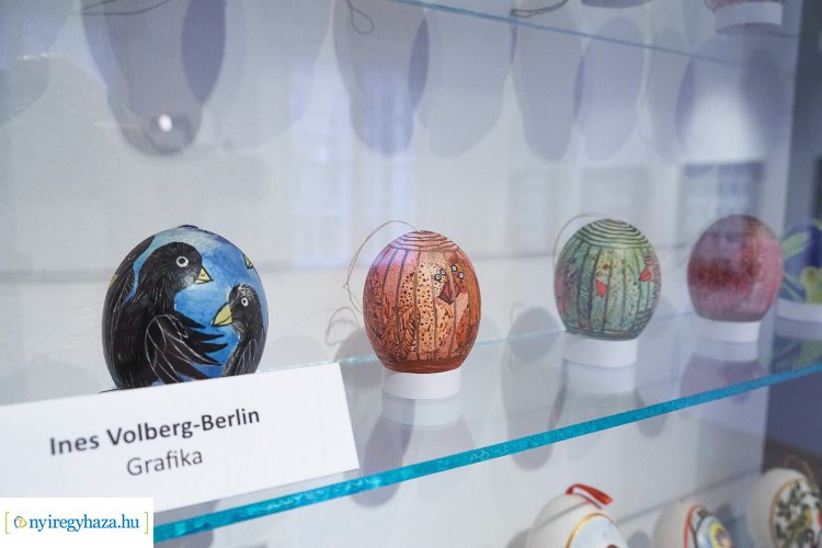 Ötszázféle hímes tojásból nyílt kiállítás a múzeumban – Kínából származó is akad!