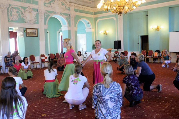 Szombaton táncra perdültek a pedagógusok a szabolcsi megyeszékhelyen! 