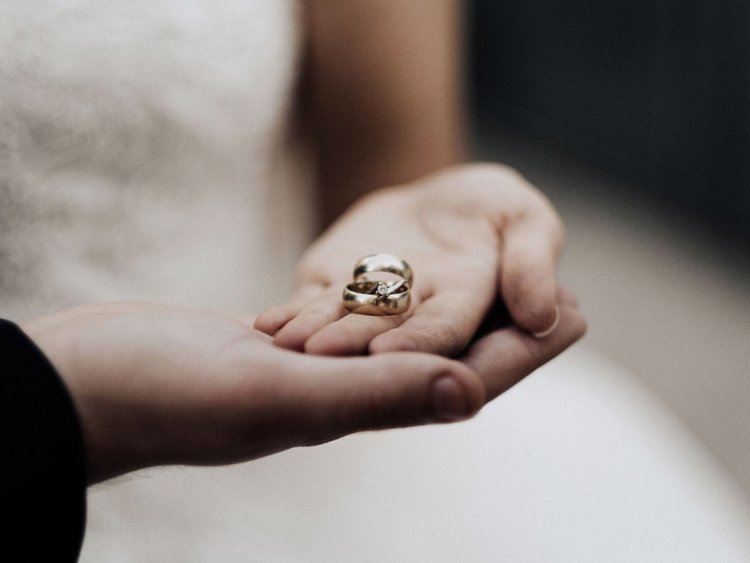 Így változik a házasságkötések rendje Nyíregyházán a veszélyhelyzetben