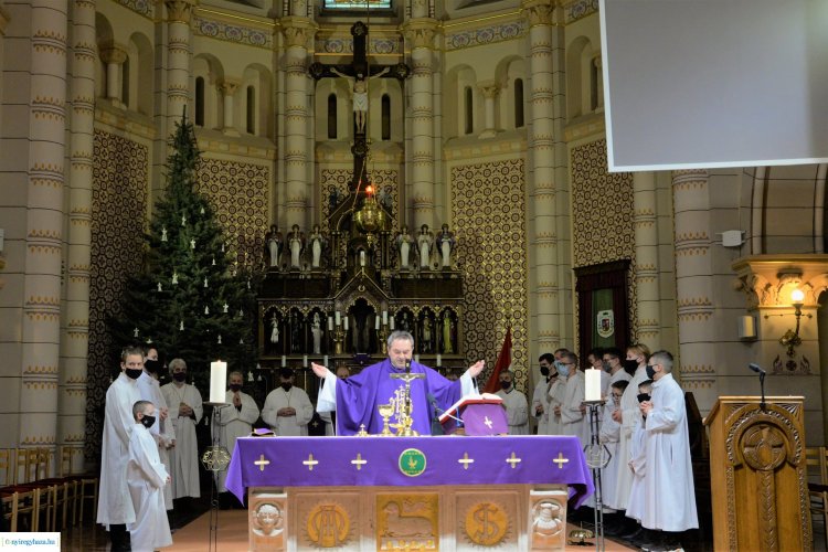 Elbúcsúzott a plébániától Felföldi László atya!  A Pécsi Egyházmegye püspöke lesz!