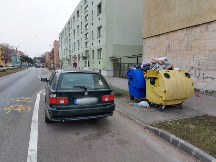 Szemétszállítás: kérik a sofőröket, hogy ne akadályozzák a munkát a parkolással