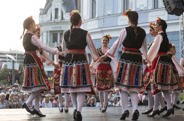 Nőnap – A szebbik nem tagjai, akikre minden magyar büszke lehet