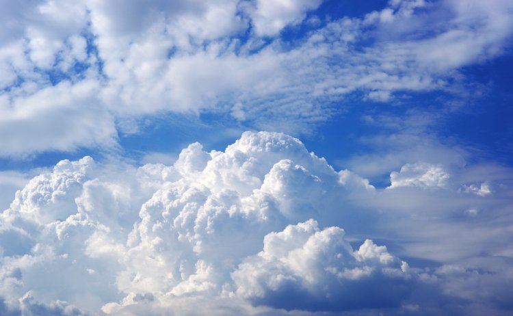 Országos Meteorológiai Szolgálat: felhős, de meleg hétfőnk lesz