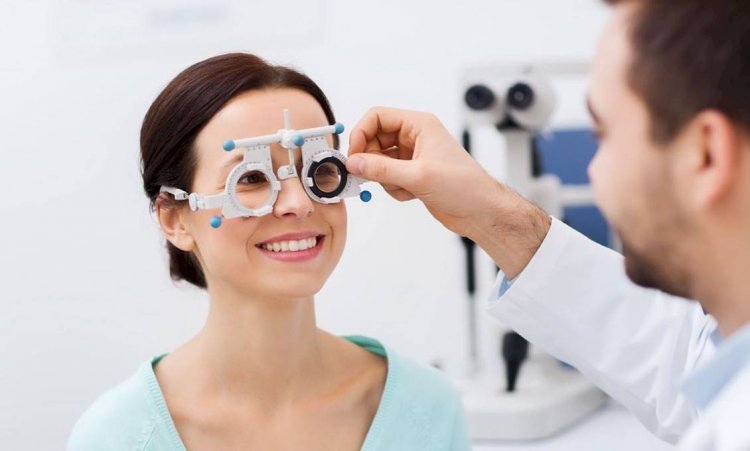 Októberben akár díjmentesen ellenőriztetheti látását és szemüvegét   