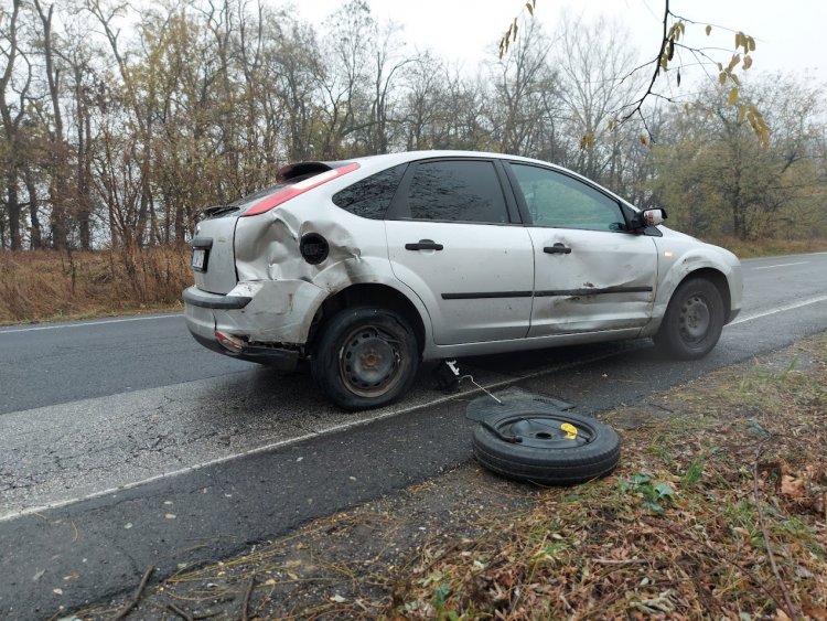 Személyautó és kamion ütközött a 38-as számú főúton