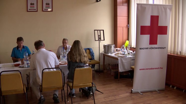 Aktívak az önkéntesek – Új feladatokat hozott a koronavírus a Vöröskereszt életében