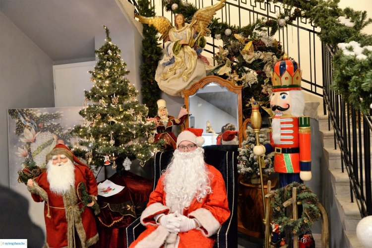 Karácsonyi varázslat várja a vendégeket a Kállay Gyűjteményben