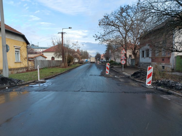 Jó ütemben halad a Nagyvárad utca Bocskai utca és Kállói út közötti szakaszának felújítása