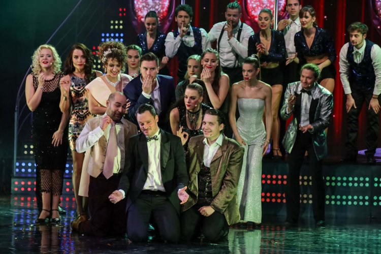 A Duna Televízió is a nyíregyházi Móricz Zsigmond Színház Zenés Szilveszteri Gálaműsorával búcsúztatja az évet