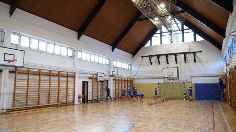 Három általános iskola tornaterme modernizálódott