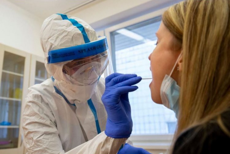 Újabb 340 ezer antigén gyorstesztet kapnak a háziorvosok a koronavírus-gyanús betegek tesztelésére