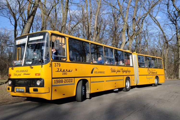 Retró buszok is járnak majd Nyíregyháza útjain 