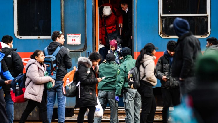 ORFK: Több mint tízezren érkeztek hétfőn Magyarországra