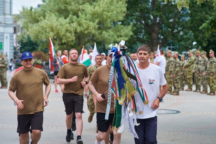 Toborzó Emlékfutás 2022 – Nyíregyházára érkeztek a katonák