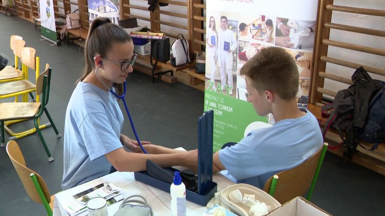 Pályaorientációs nap a Móriczban – Ötszáznál is több gyereket vártak a pénteki programokra