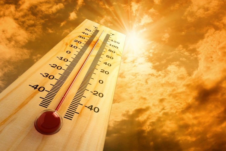 A hőség miatt első-, másod- és harmadfokú figyelmeztetések vannak érvényben