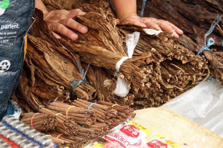A szárított és fermentált dohány jogszerű birtokban tartása és értékesítése